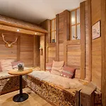 公寓 Schwarzwald-lodge Ferienunterkunft *